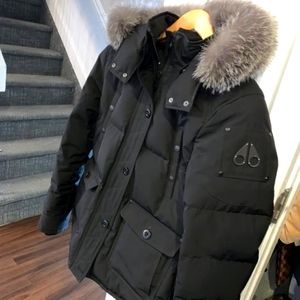 BRAND NEW BLACK MOOSEKNUCKLES COAT